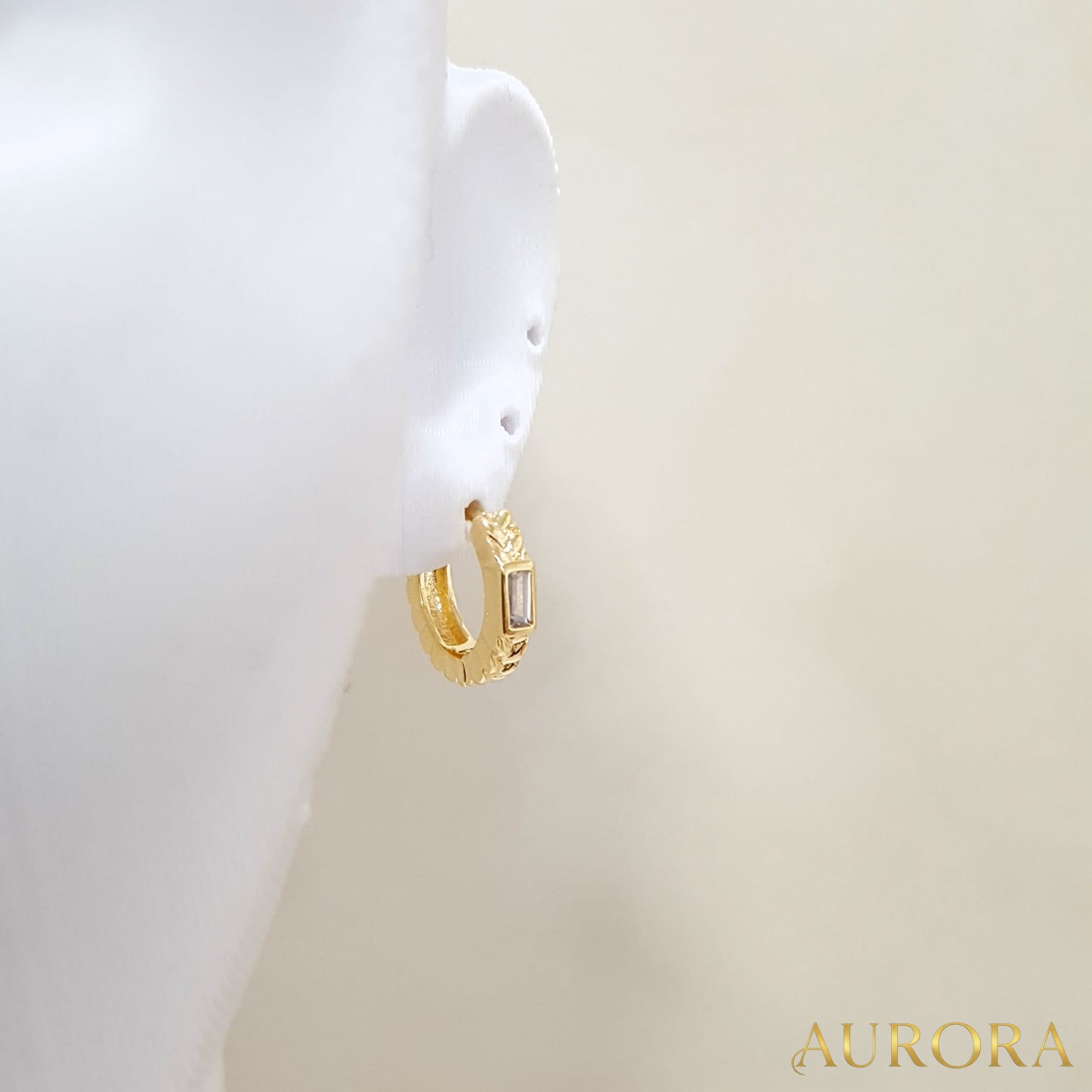 Argola Click Zirconia Retangular